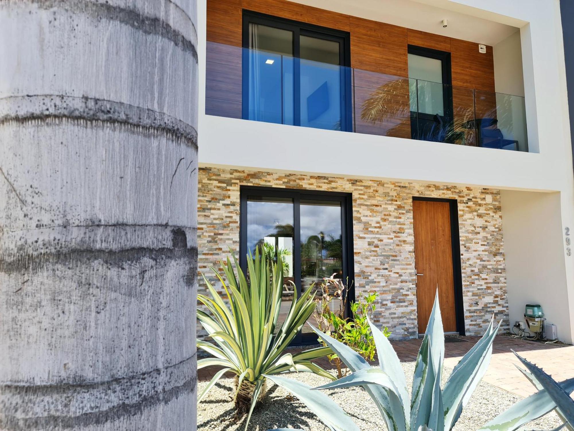 Tuscany Residence Aruba Palm Beach Extérieur photo