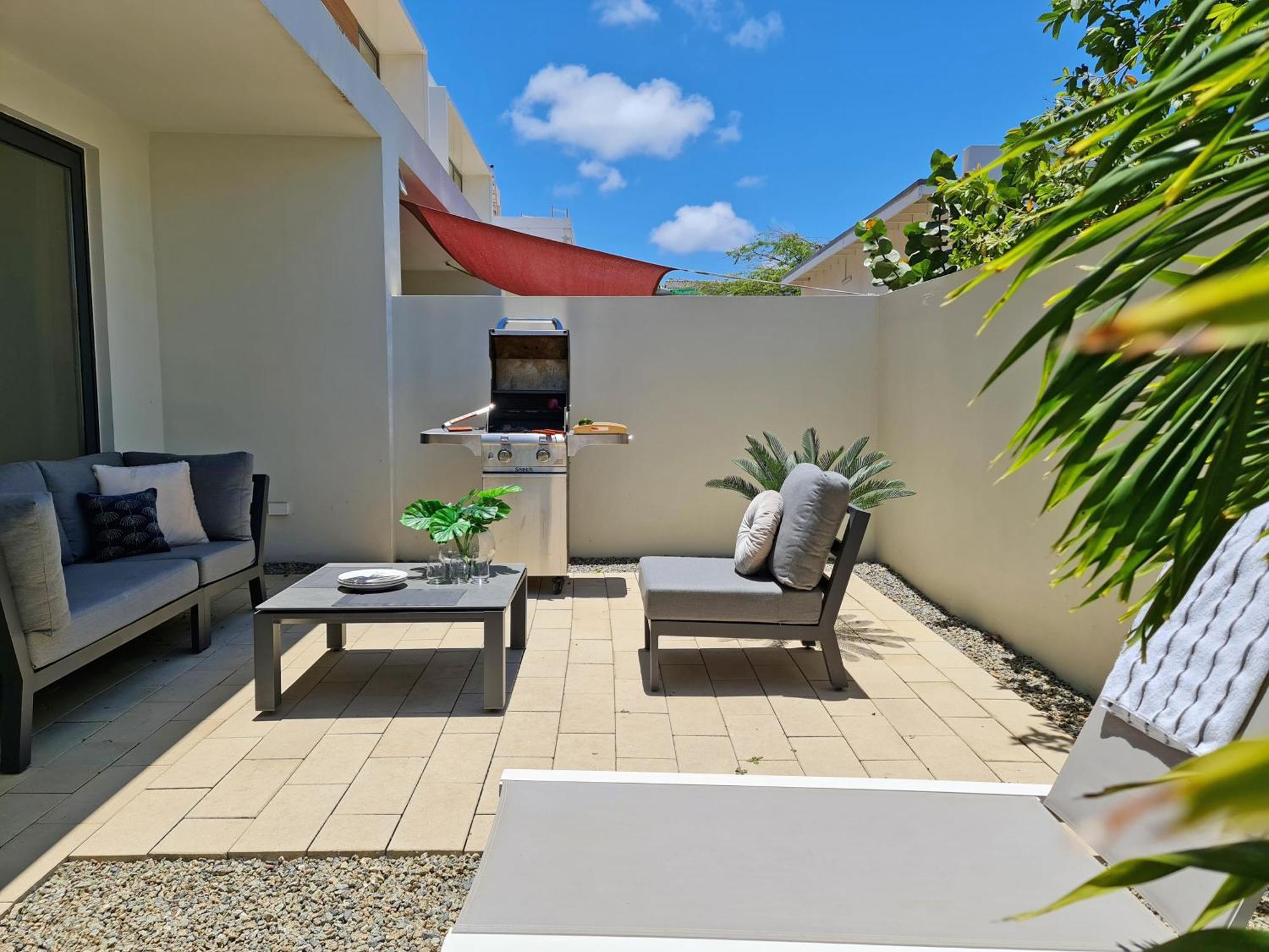 Tuscany Residence Aruba Palm Beach Extérieur photo