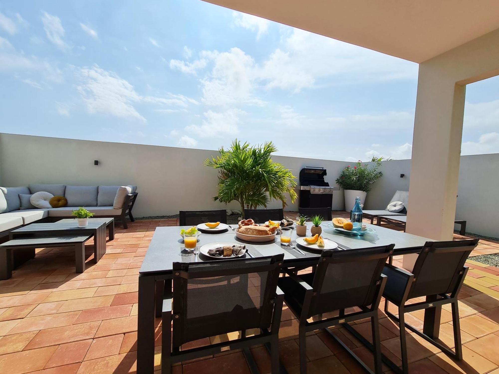 Tuscany Residence Aruba Palm Beach Extérieur photo