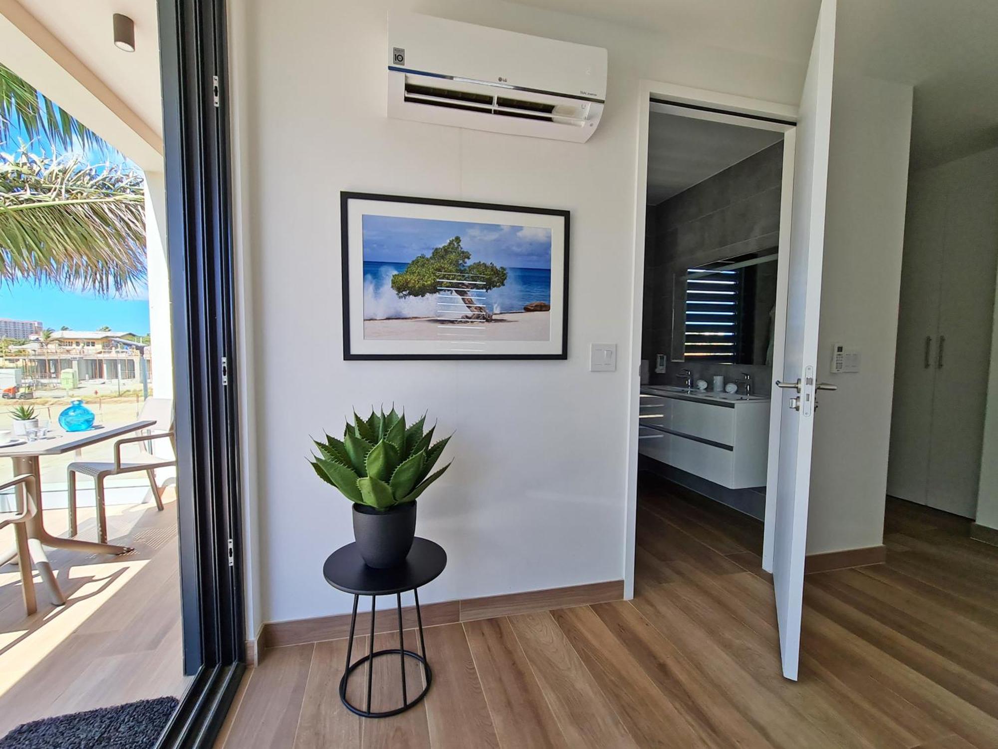 Tuscany Residence Aruba Palm Beach Extérieur photo